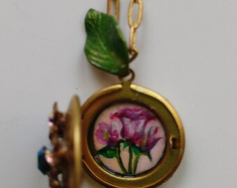 Crystal embellished pink floral locket