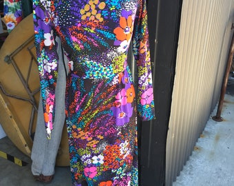 Vintage 1970s Flower Print Leisure Dress Size S/M