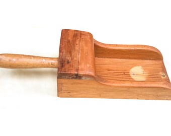 Vintage Rustic Farm Wood Feed or Grain Scoop