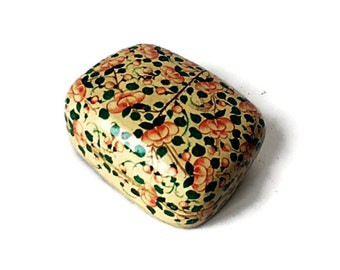 Hand Painted Trinket Box from Kashmir India/ Vintage Papier Mache Lacquer Box