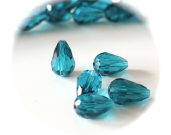 5 Pearl drops peacock blue FACETED glass 15 mm x 10 mm