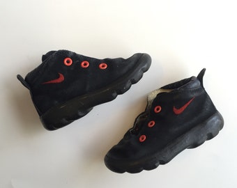 Vintage Toddler Black Nike Sneakers