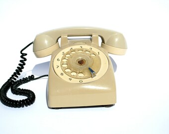 Cream Rotary Phone, Retro Phone, Old Telephone, Antique Phone, Landline Phone, Bakelite Telephone, Office Decor, Telephone, Bakelite Phone