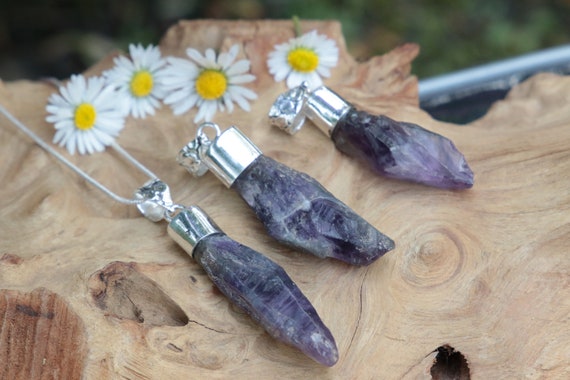 RAW AMETHYST NECKLACE -Raw Crystal - Gemstone Jewellery -Birthstone - Chakra - Silver plated - Purple crystal - Gift - Sale - Crystal point