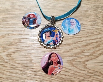 10 Blue Necklaces Party Favors. Pocahonta, Jasmine, Frozen, Merida, Cinderella