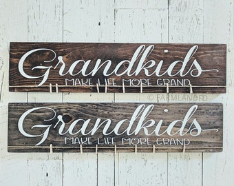 Grandkids sign