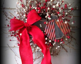Lady Bug - Red and Cream Very Berry Wreath