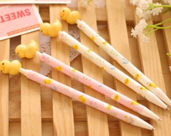 Lovely Duck pen in pink or white
