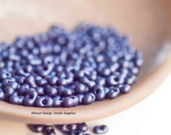 1 Strand Metallic Matte Purple 4x2mm Farfalle (Peanut) Seed Beads (Y308)