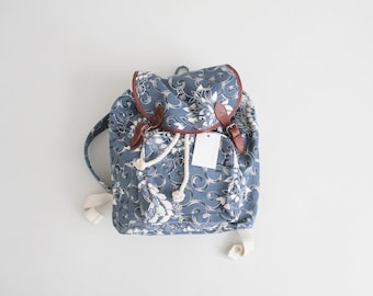 blue floral backpack | floral rucksack | 90s canvas backpack