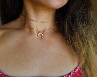 Light gold satellite chain moon/horn charm choker necklace