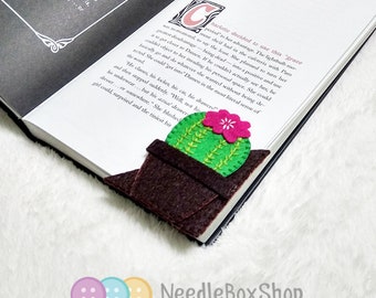 Felt corner bookmark | Etsy