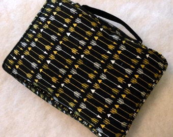 Bible Cover Gold Arrows on Black