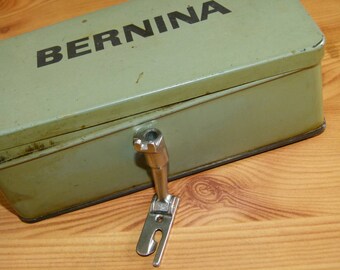 Crowbar per 4mm reel Bernina presser foot