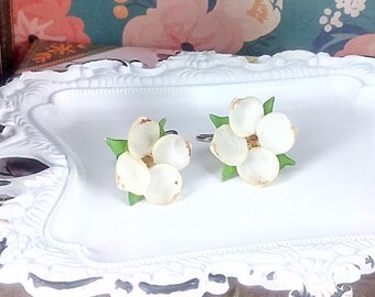 1950's Shell Flower Screw Back Earrings