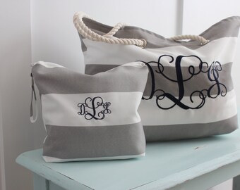Monogrammed Beach Bag Wet Bag Combo - Beach Tote - Water Resistant Bag - Bridal Gift - Bridesmaid Set - Nautical Bag
