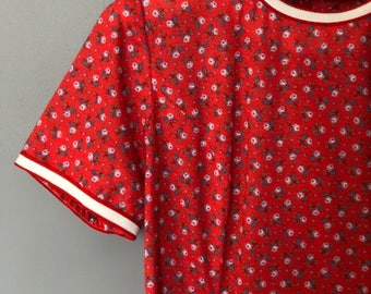 Vintage Red Floral Pattern Day Dress w Belt
