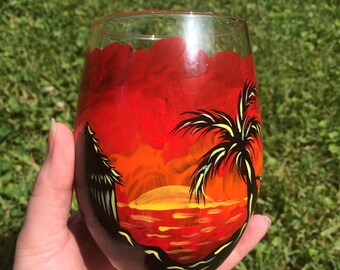 Tiki Beach Stemless Wine Glass