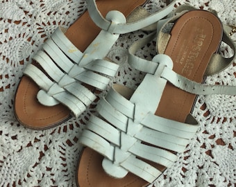 90s white leather strappy sandals