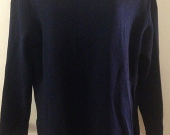 1990s Navy Blue Tunic Knit Top by St John in size Petite. Great staple wardrobe piece