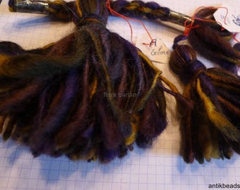 tassles wool vintage 1970