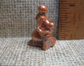 Tiny LOVE Statue - Nursing Mother Infant Breast Feeding - French Feve Feves Porcelain Doll House Miniatures X8