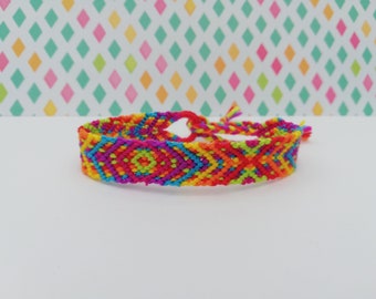 Friendship bracelet-Hand made knotted friendship Band-macramé
