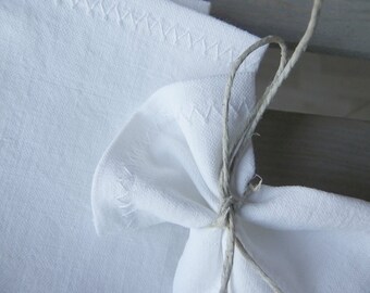 10 favor bags,pouches,dragee,white,cotton,french antique cotton,lavender,rustic