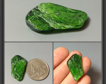 Chrome Diopside/ not drilled