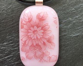 Large pink pendant, large flower necklace, statement pendant, floral pendant, fused glass jewellery, large flower necklace, large pendant