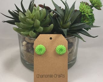 Chrysanthemum Earrings Grassy Green