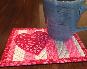 Easy Valentines Mug Rug Pattern
