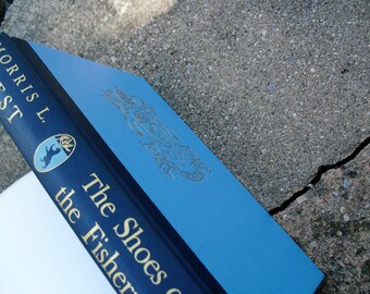 VIntage Book The Shoes of the Fisherman by Morris L West
