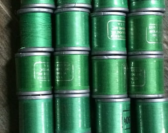 22 Green Thread / Vintage Green Thread Lot / Green Thread Lot / Thread Lot / Green Polyester Thread Lot