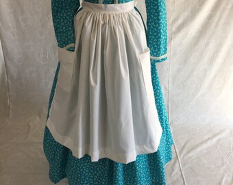 Half Apron in Calico Prints or Muslin for Pioneer Trek, Civil War, Gardening, Housework