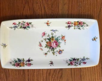 Minton Marlow Large Sandwich Floral Print with Multicolored Bouqets Throughout Tray 11 inches Long Wreath Backstamp Mint Condition MidMod