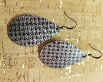 Black and gray Leather Teardrop Earrings. Light weight. Nickle free. Hypoallergenic. Sz Small 1 1/2 inches