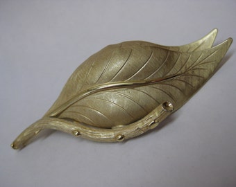 Leaf Gold Brooch Vintage Pin