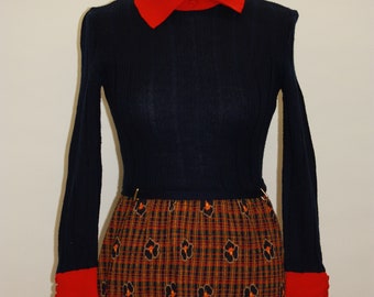 Vintage 70's Retro knitted Daisy dress