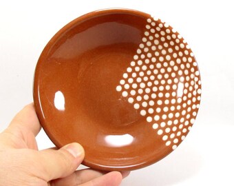 Pottery dish, Ceramic dish, Ceramic jewelry holder, Ring holder, Jewelry dish, Polka-dot dish, Jewelry holder, Shallow dish, Small bowl