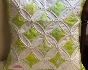 Cathedral window pillow case 15“ x 15“ handmade
