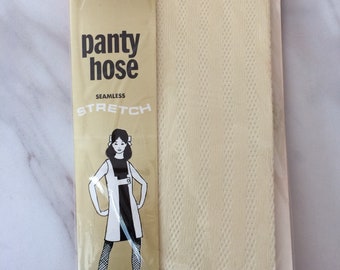 60s WHITE Tights // CREAM Fishnet Stockings // 1960s Deadstock Pantyhose // Petite Average Tall