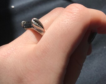 Silver Leaf Ring