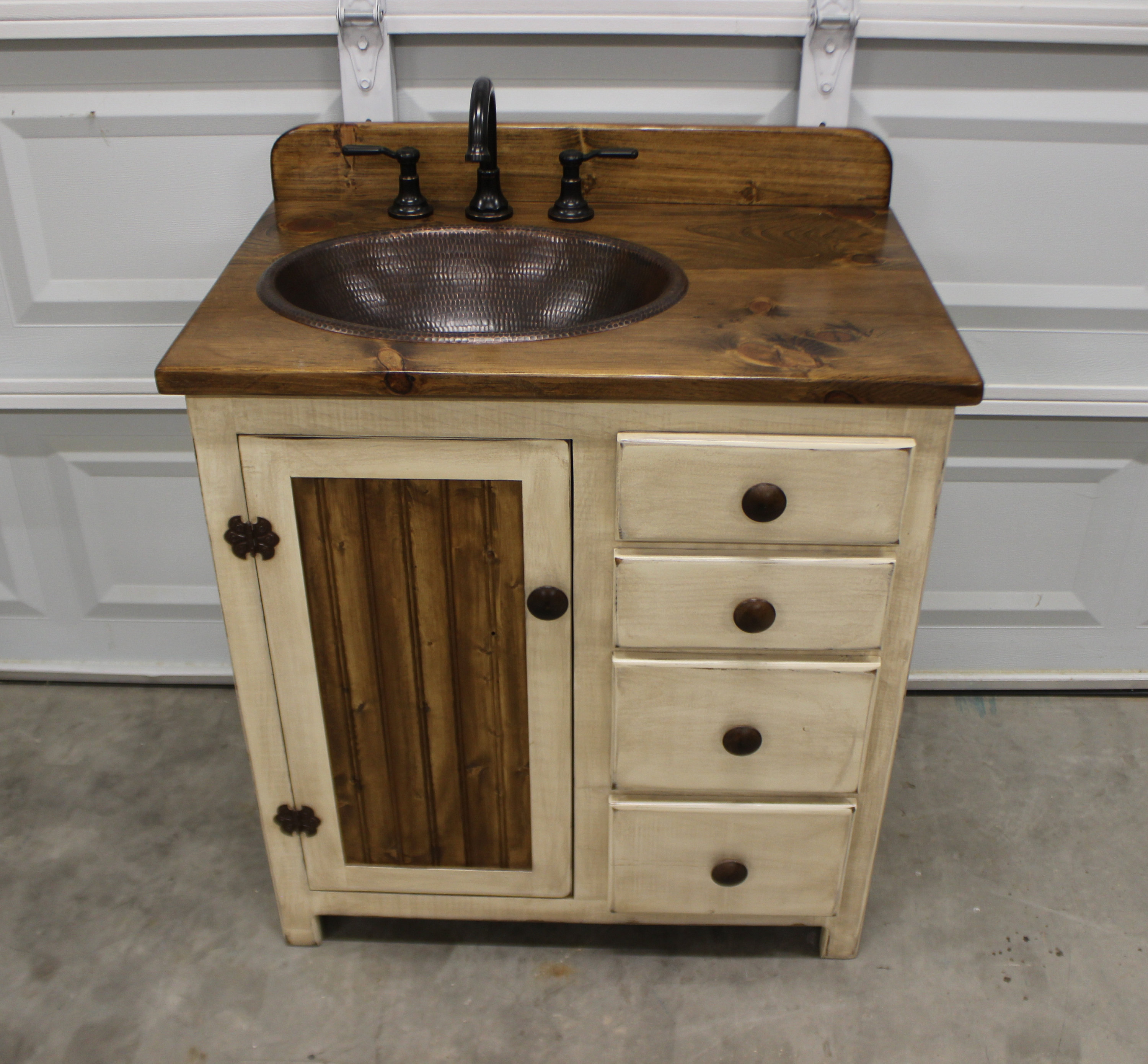 Rustic Farmhouse Vanity - Copper Sink - 32- antique white - Bathroom