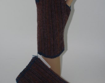 Fingerless Mitts Gloves Handwarmers Hand Embroidered 100% wool
