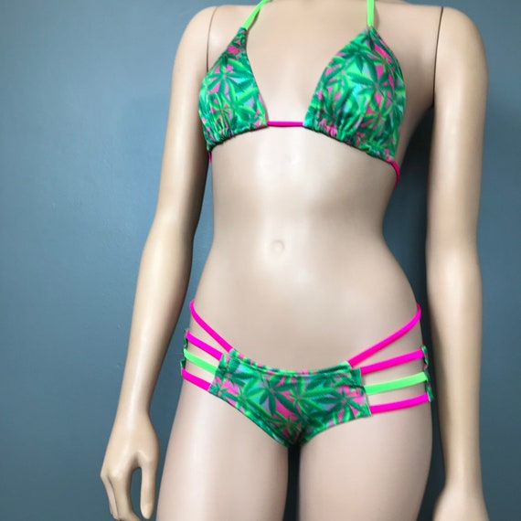 Scrunch butt stripper swimsuit, naked female athlete pictures