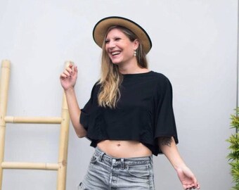 Crop Top for women, Casual Summer Top, White Top, Romantic Top