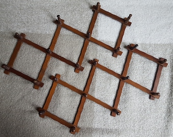 Dark Wood Vintage Accordion Peg Rack