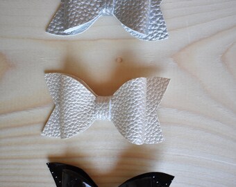 Medium Classic Bow w. Clip