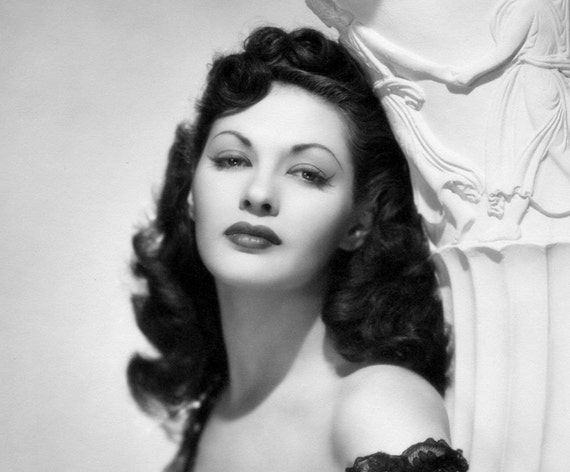 1940 S Era Sultry Actress Yvonne De Carlo Black And White
